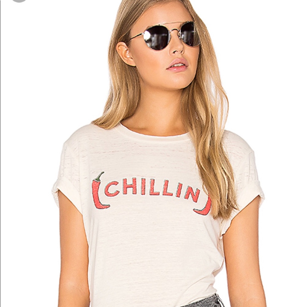 GRAPHIC TEE